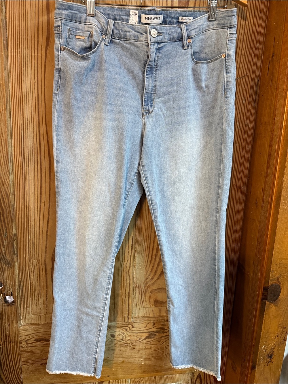Nine West Light Blue Gramercy crop Jeans 14 raw edge bottom